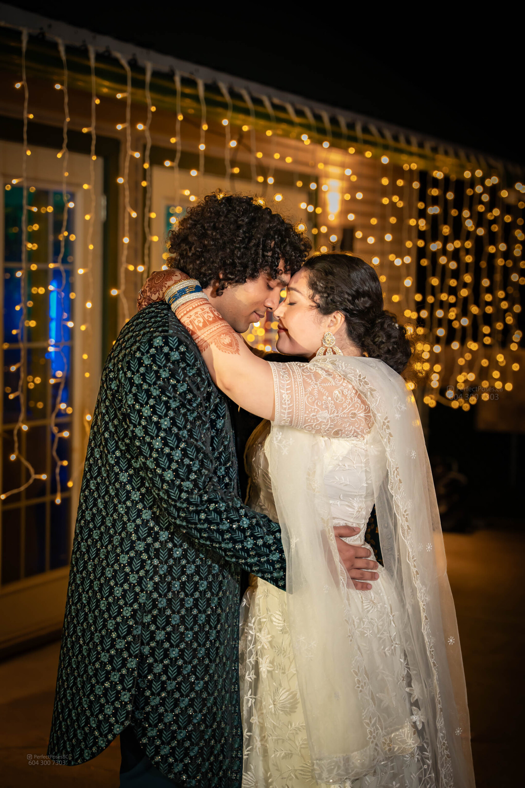 intimate wedding photographer vancouver