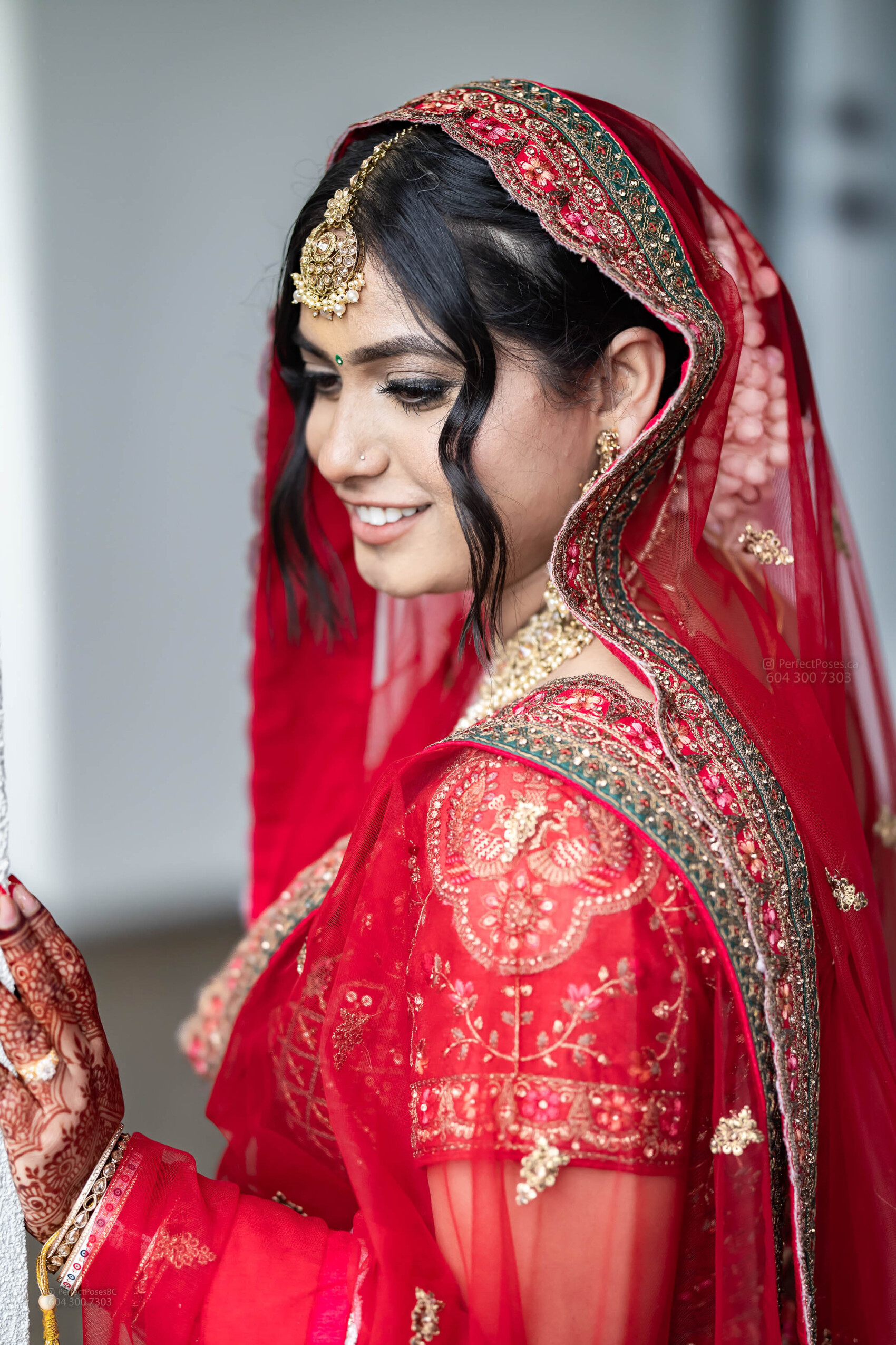 professional bridal portraits canada.