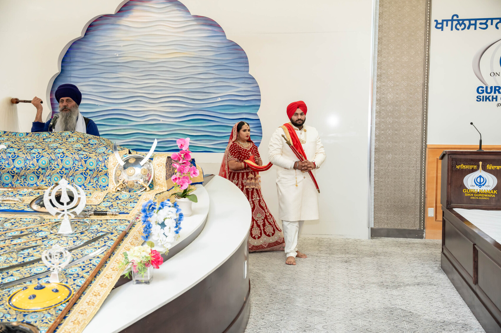 traditional wedding photographer bc